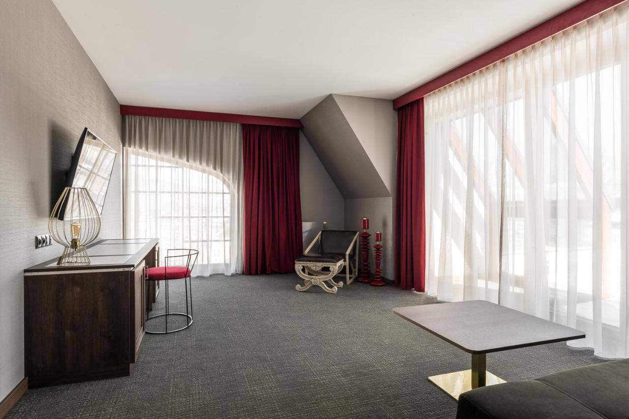 Nosalowy Park Hotel & Spa Закопане Экстерьер фото A room at the hotel