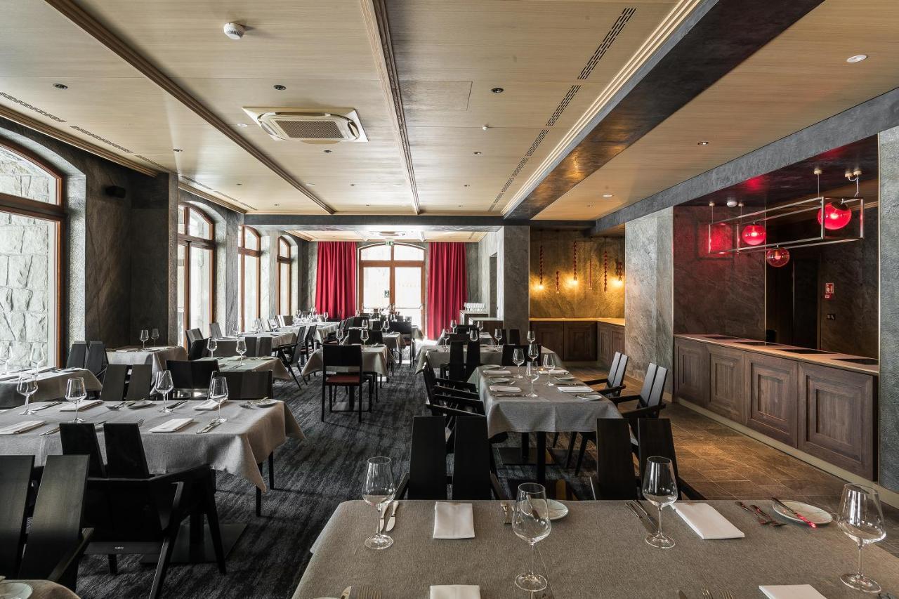 Nosalowy Park Hotel & Spa Закопане Экстерьер фото Restaurant in the hotel