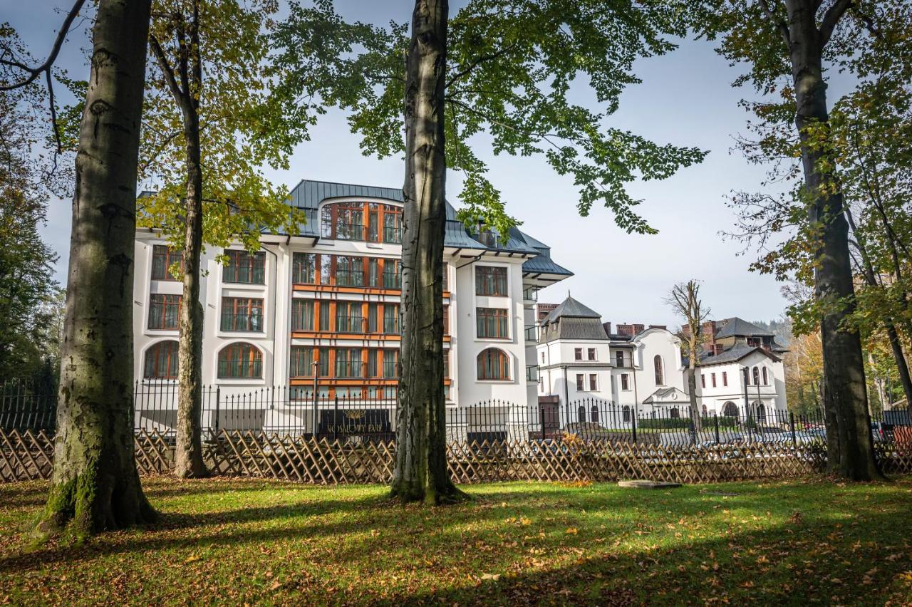 Nosalowy Park Hotel & Spa Закопане Экстерьер фото The main building of the university